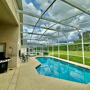 Grand Family Superior 4br House Near Parks Holiday home